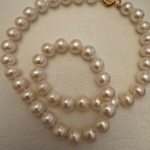Elegant FreshWater Pearl Necklace